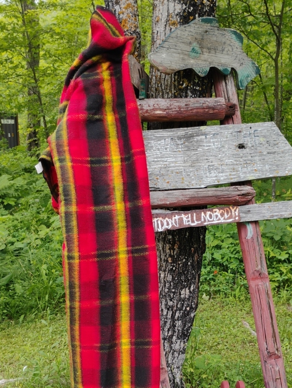 🐑 RED, YELLOW & BLACK ACRYLIC VINTAGE TARTAN PLAID LAP THROW Blanket EPLVC